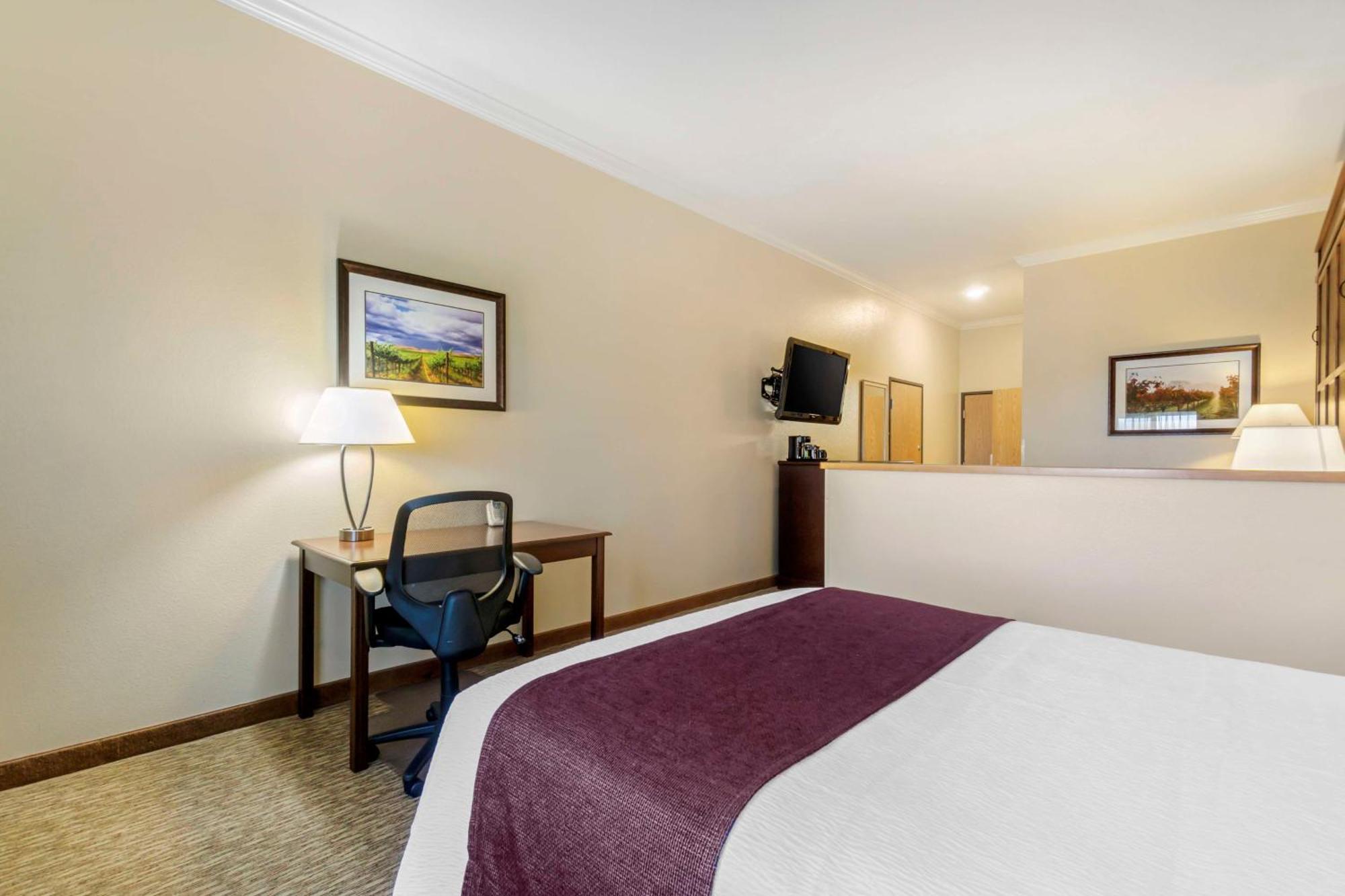 Best Western Plus Grapevine Inn Sunnyside Exterior foto